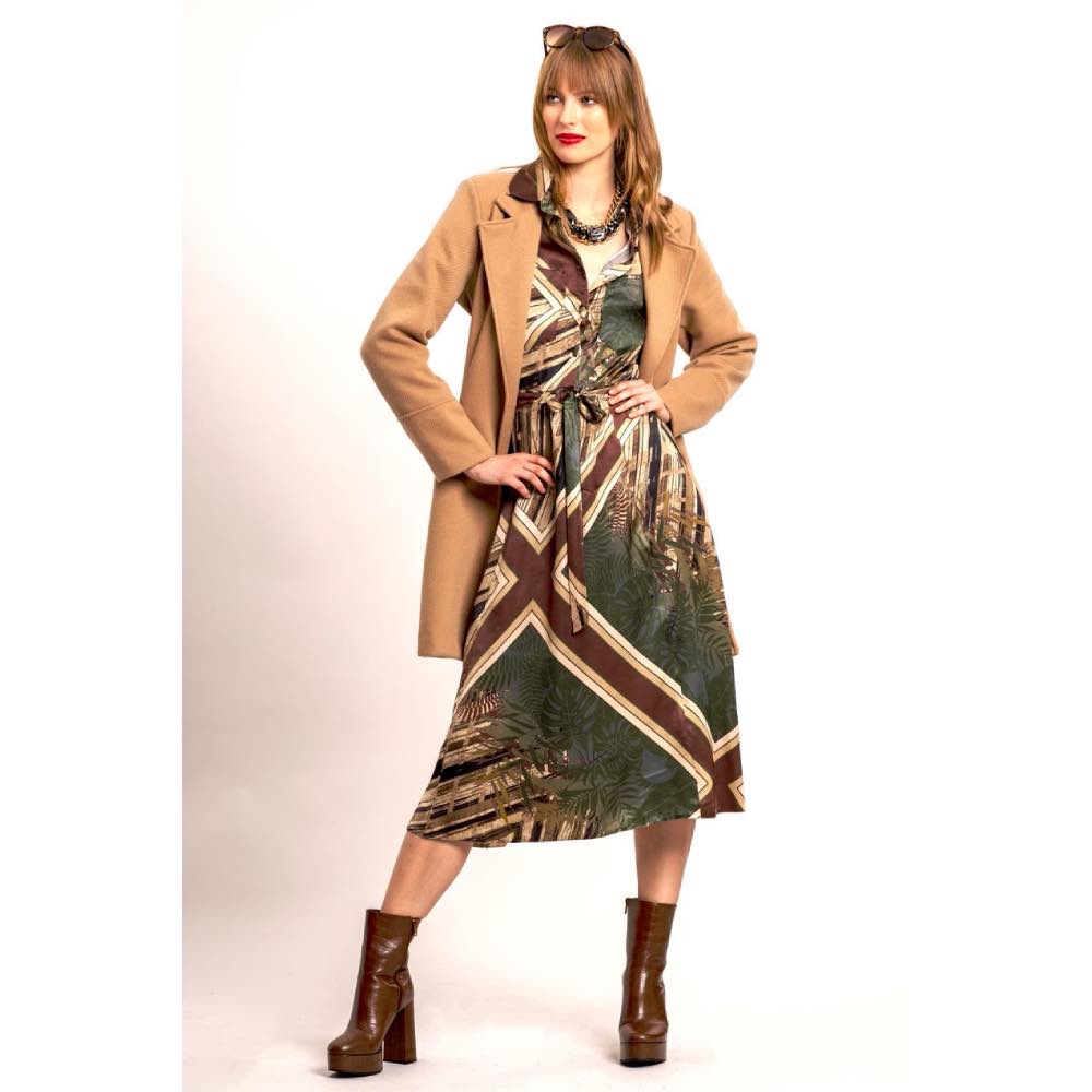 Εμπριμέ φόρεμα σεμιζιέ, Chic & Chic