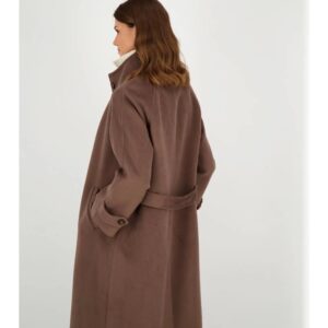 Παλτό με ψηλό γιακά, Chic & Chic