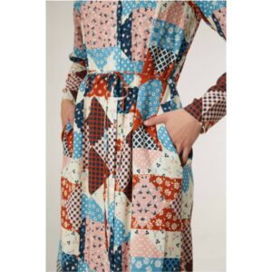 Σεμιζιέ φόρεμα με patchwork σχέδιο, Chic & Chic